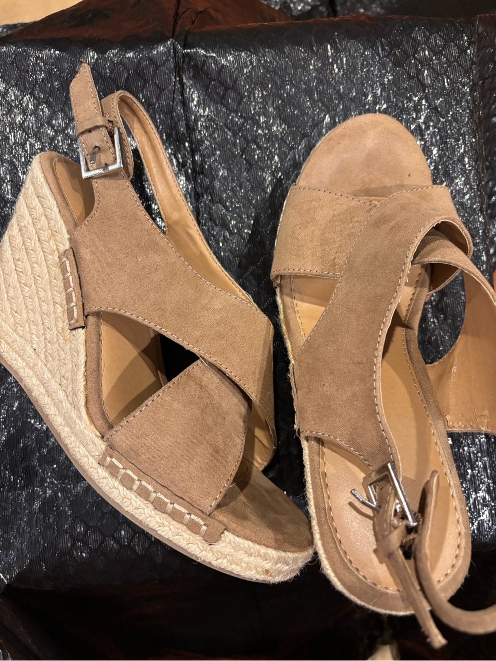 Apt. 9 Tan Suede Crisscross Espadrille Wedge Sandals